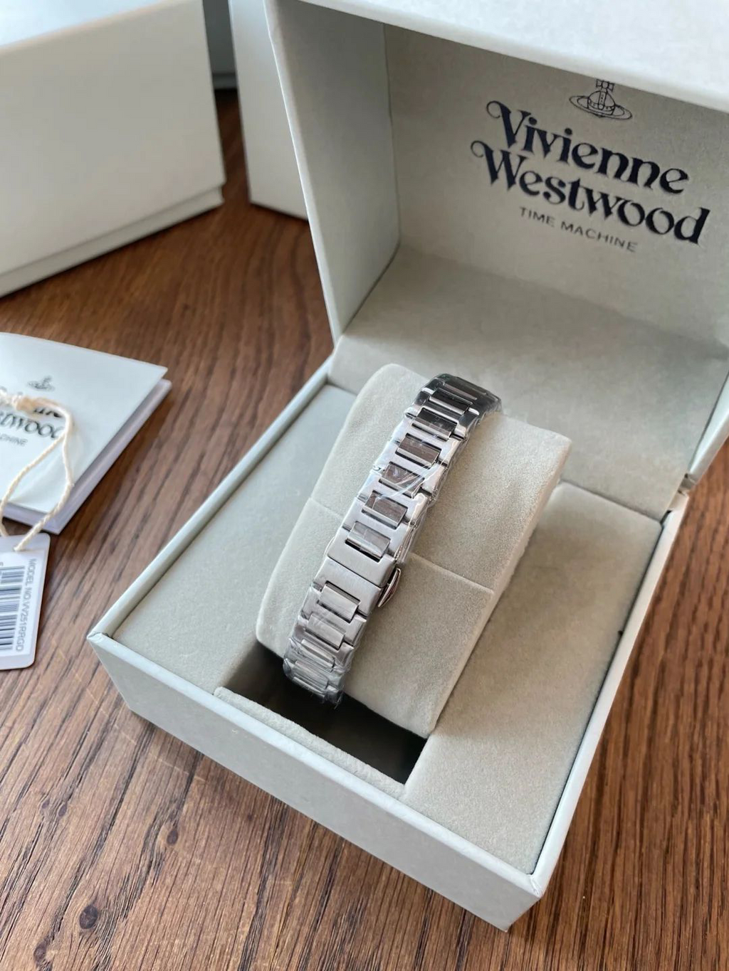 Limehouse Blue 34mm Watch VV244DBLSL