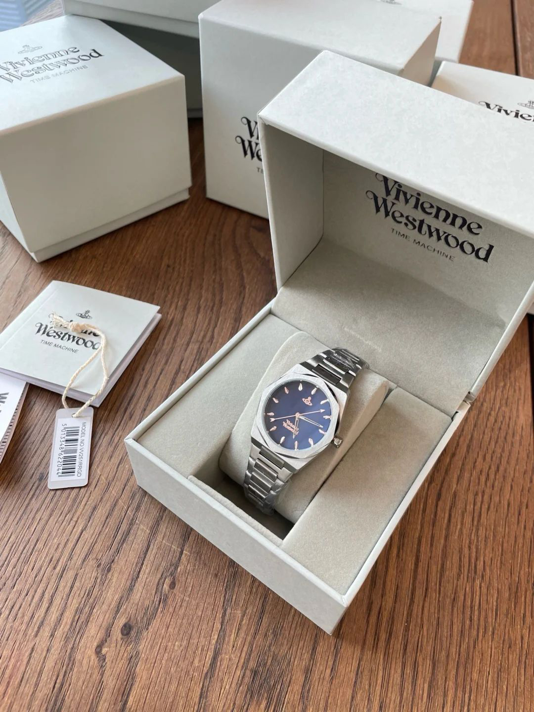 Limehouse Blue 34mm Watch VV244DBLSL