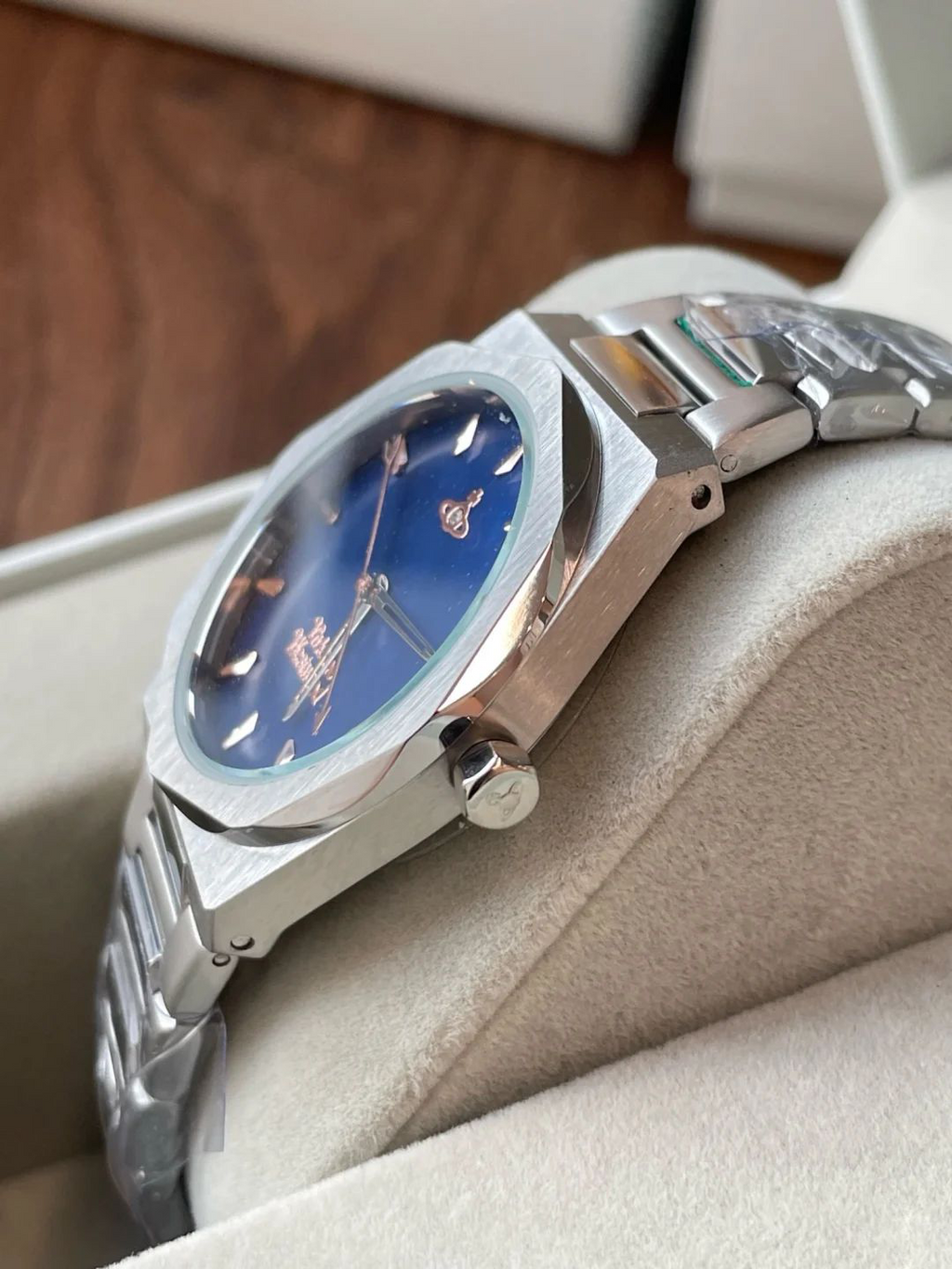 Limehouse Blue 34mm Watch VV244DBLSL