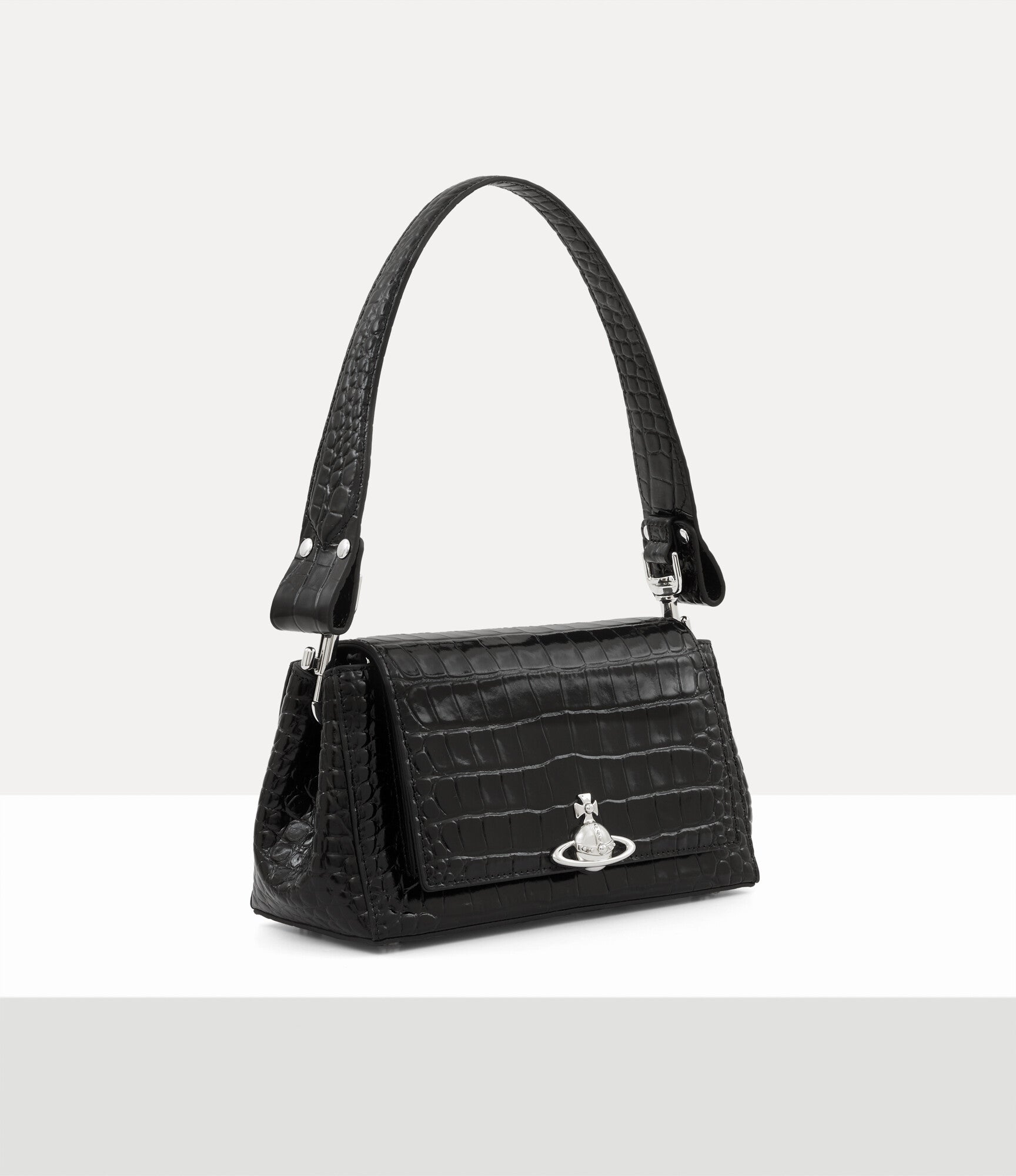 Hazel Medium Handbag 5