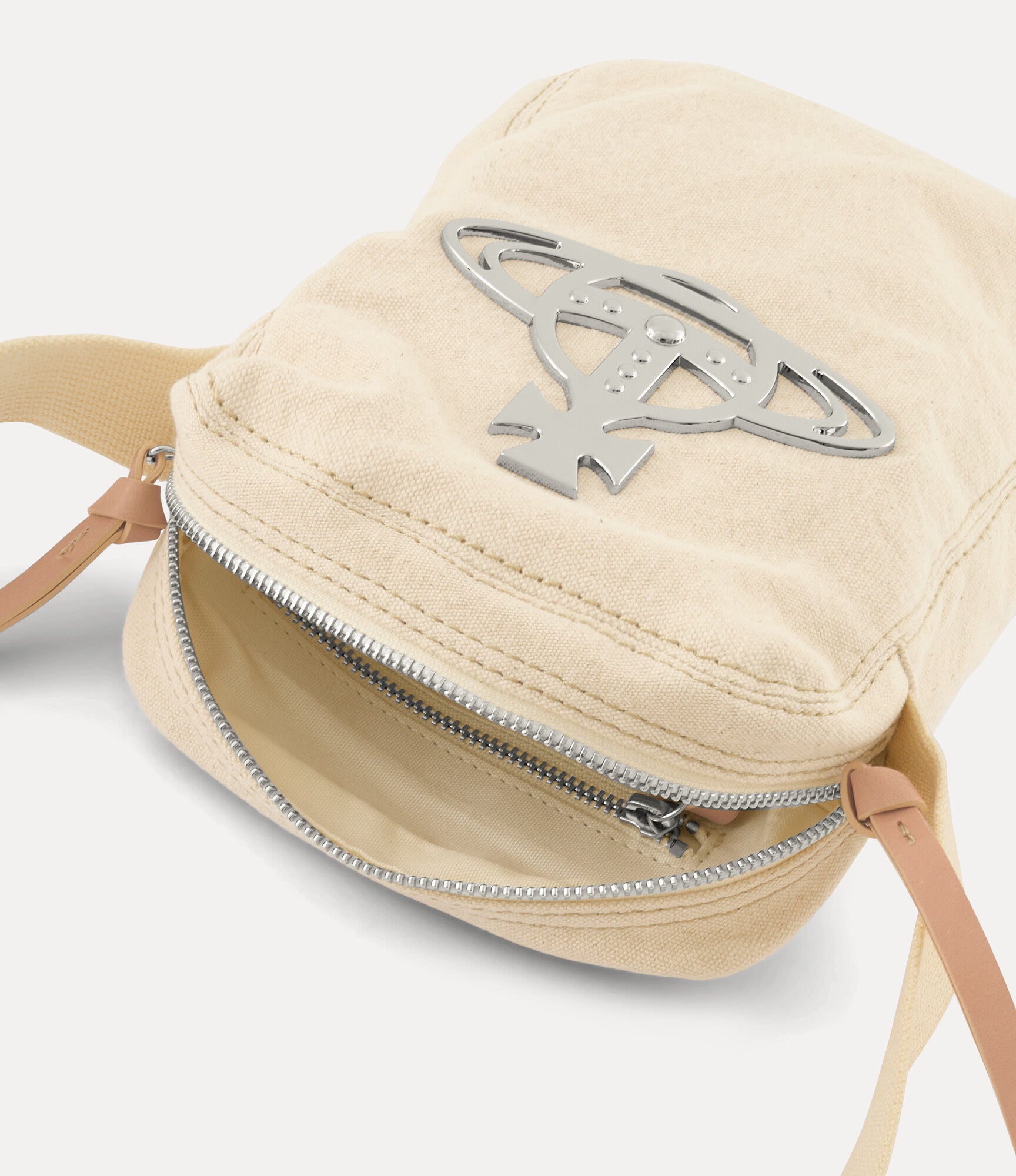 Luke Crossbody 3