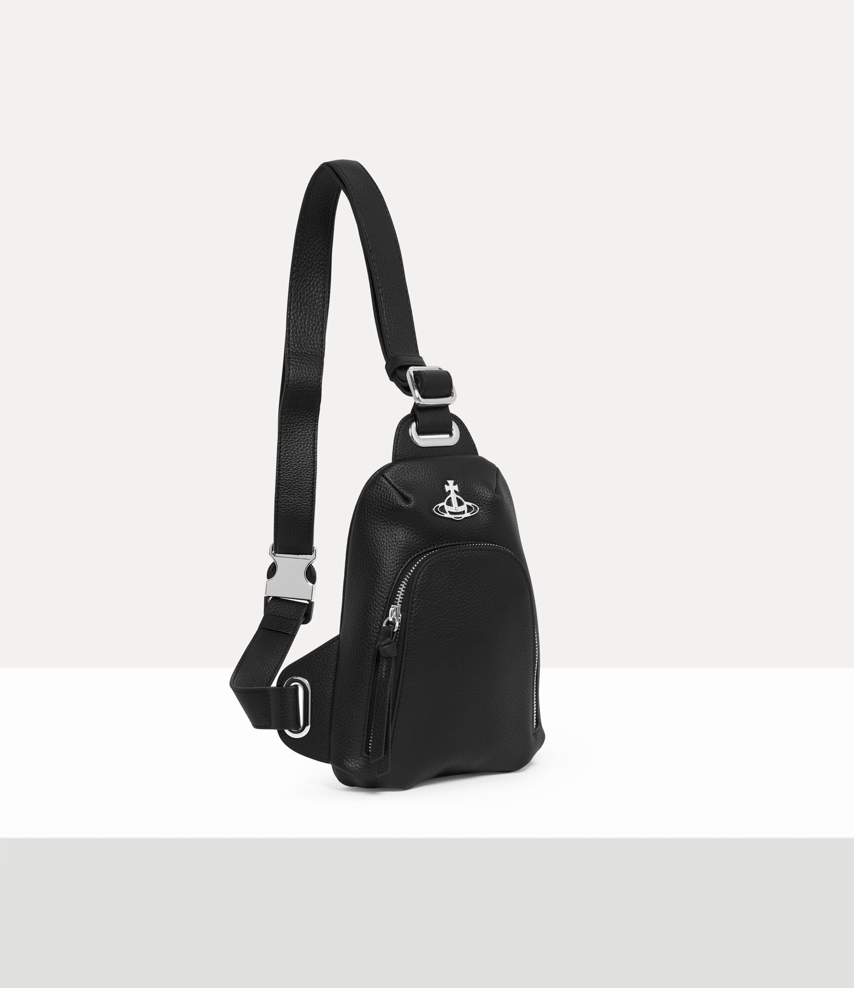 Sling Bag 4