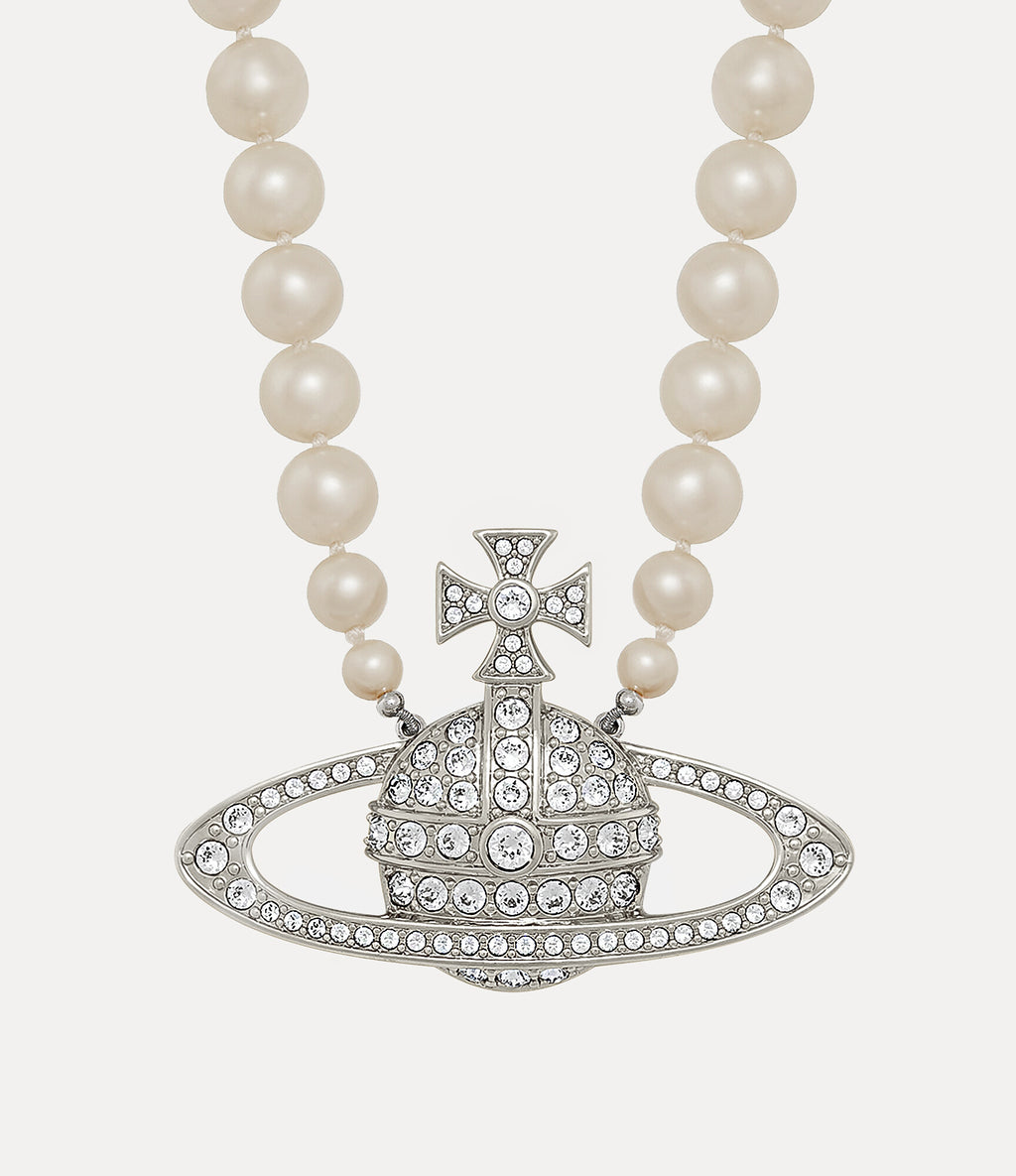 Man. Bas Relief Pearl Necklace 2