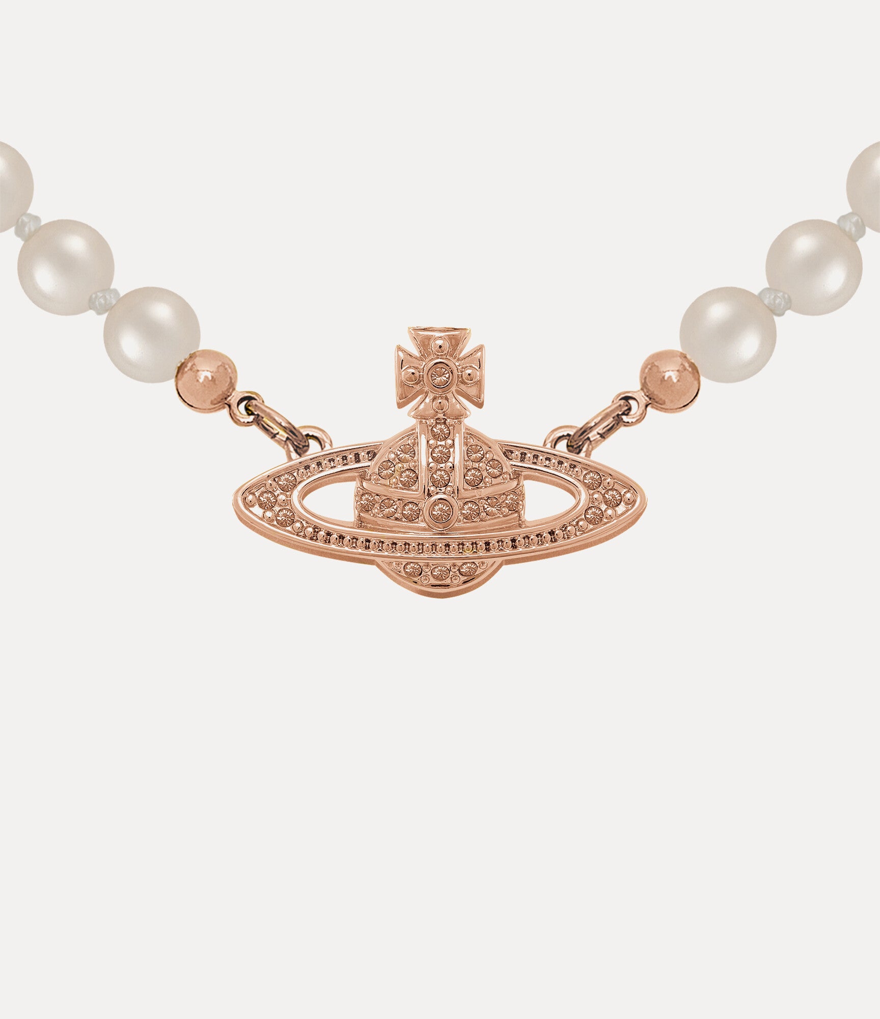 Mini Bas Relief Pearl Choker 4