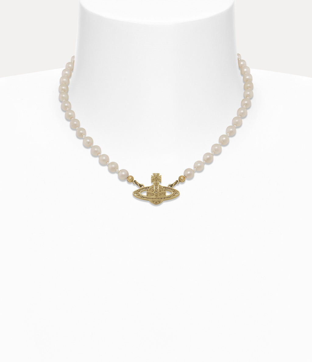Mini Bas Relief Pearl Choker