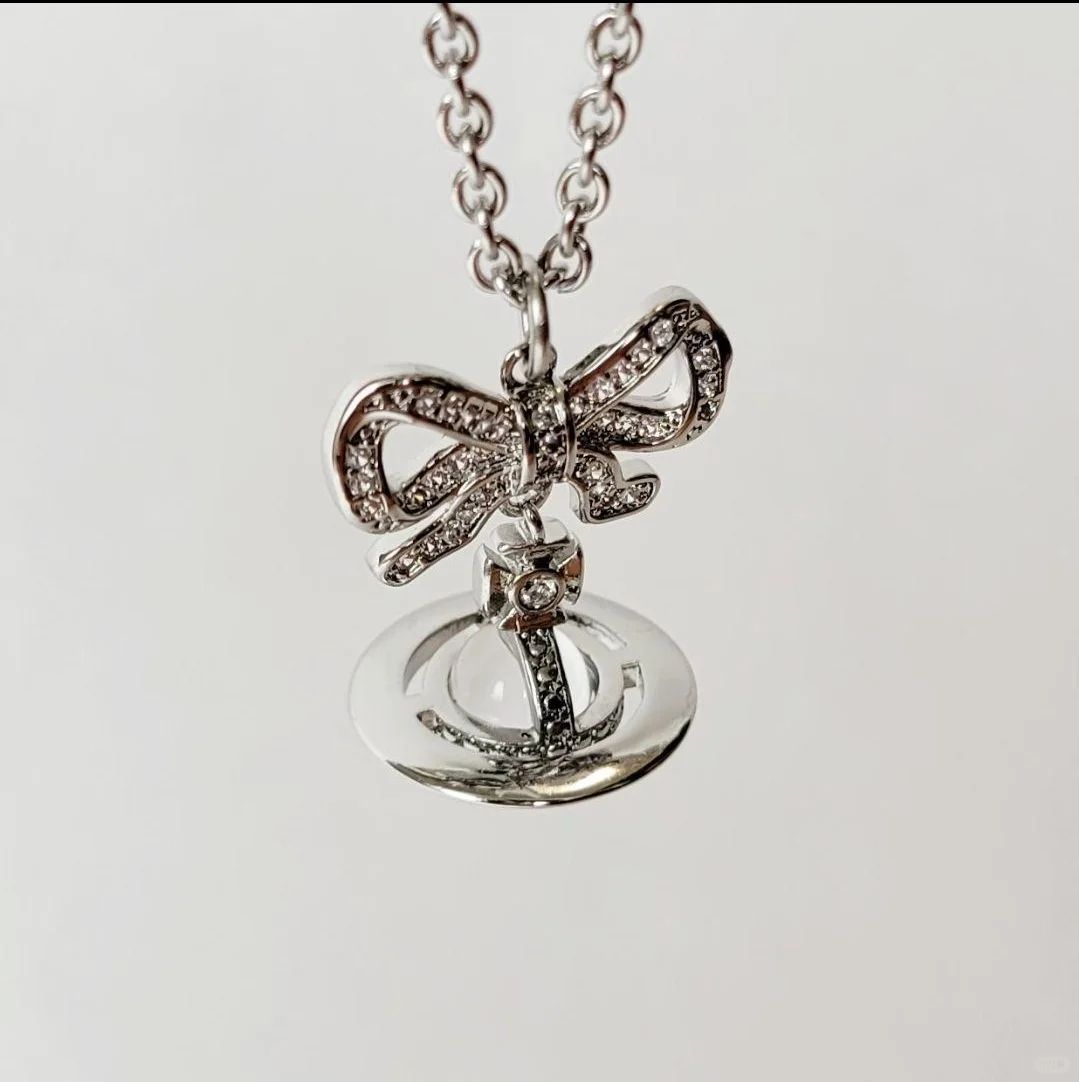 Octavie Pendant Necklace Silver White 6480WH