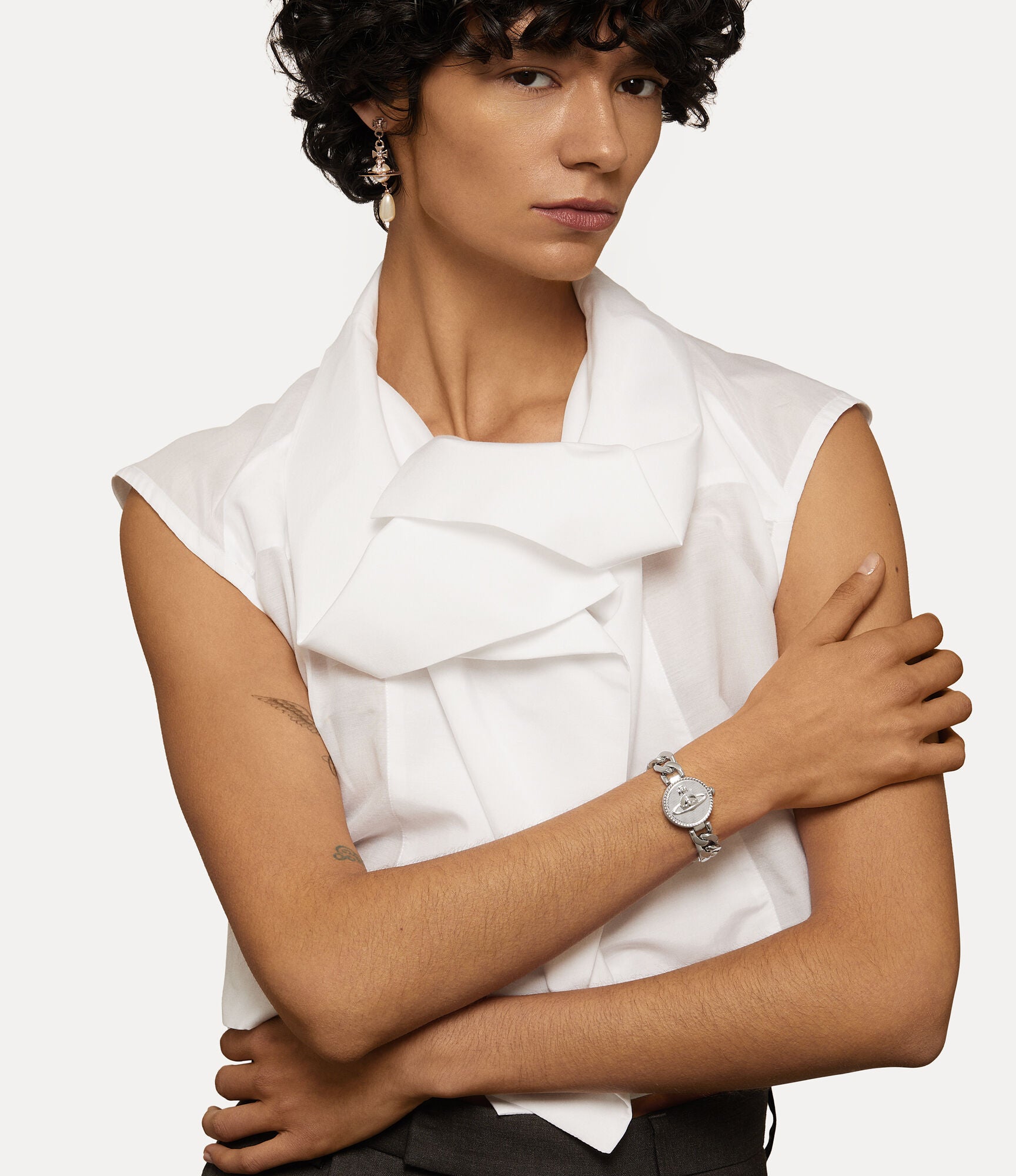 Orb Button Watch VV323WSSL