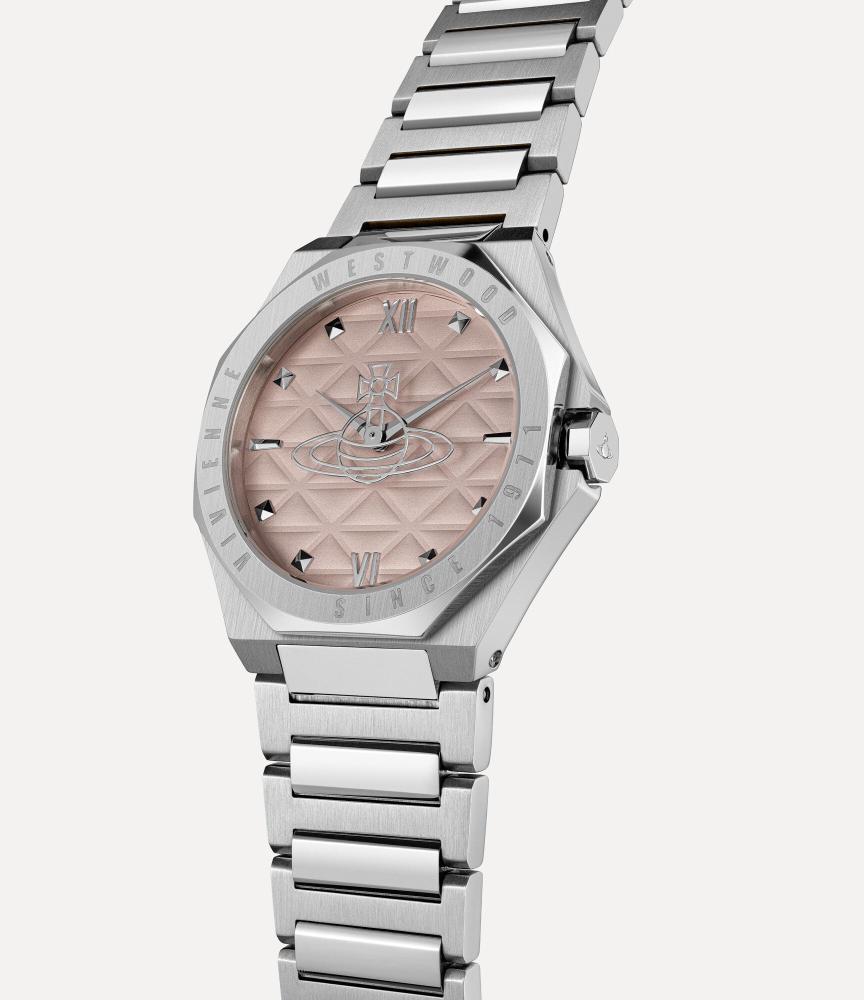 Aldgate Watch 4