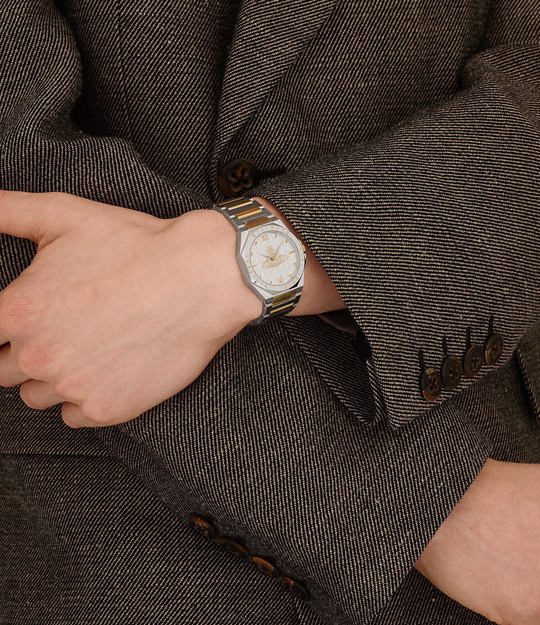 Aldgate Watch 3